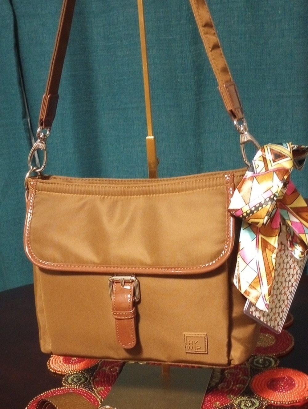 Convertible Bag w/Two Straps - Picture 12 of 16